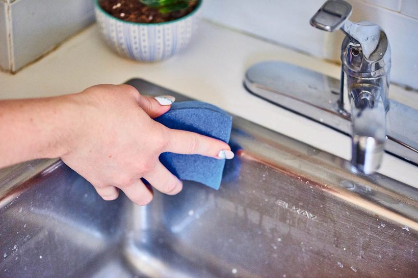 How to Clean a Stainless Steel Sink