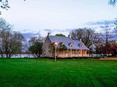 What Is a Freestanding House?